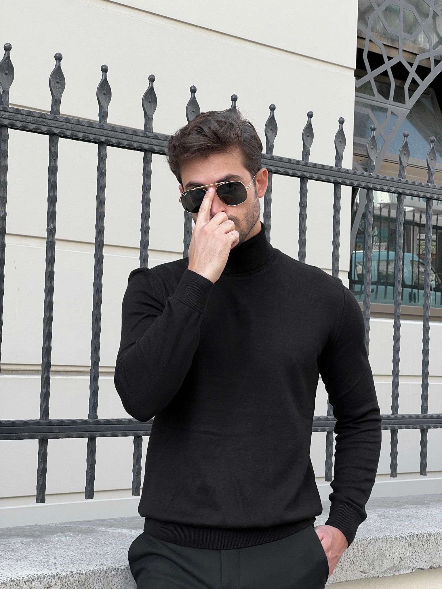 Bojoni Astoria Slim Fit Black Turtleneck Sweater