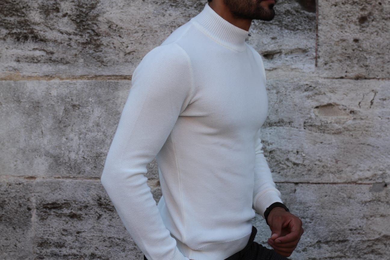 Patrick Knitted Slim-Fit Turtleneck in Ecru-baagr.myshopify.com-sweatshirts-BOJONI